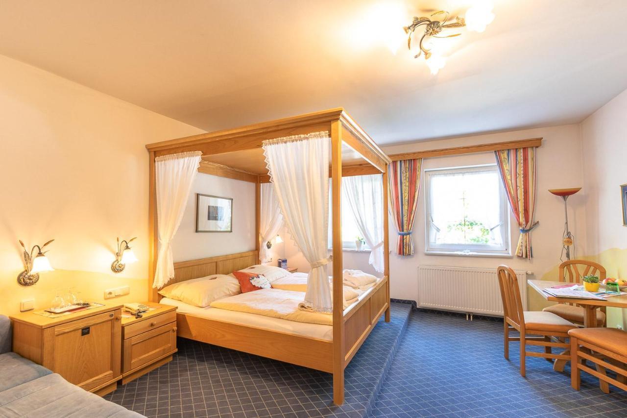 Hotel - Pension Scheiblechner Göstling an der Ybbs Extérieur photo